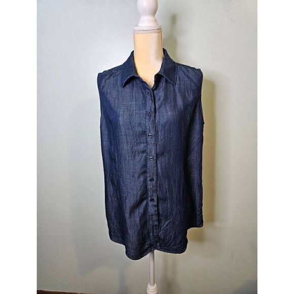 Sahalie sleeveless denim shirt. Size L. - Picture 1 of 4